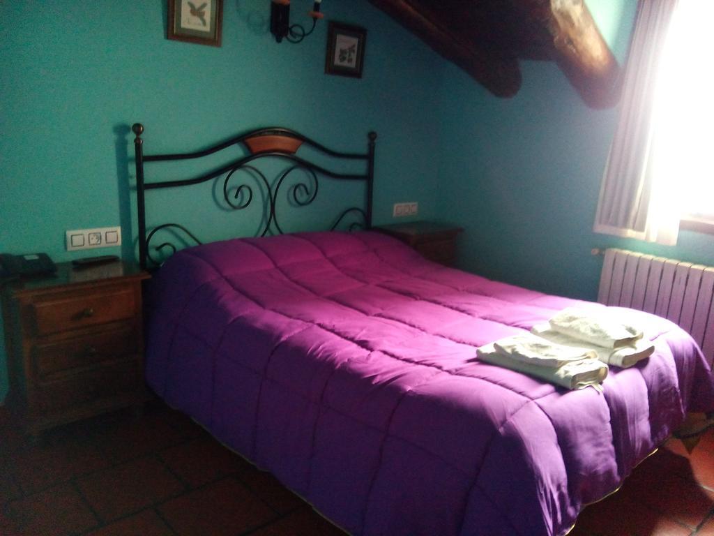 Hostal Venta Liara Allepuz 外观 照片