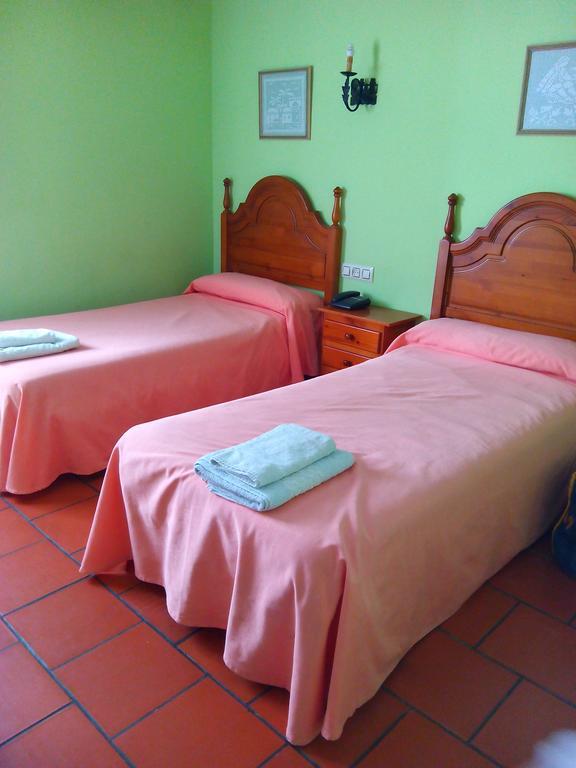 Hostal Venta Liara Allepuz 外观 照片
