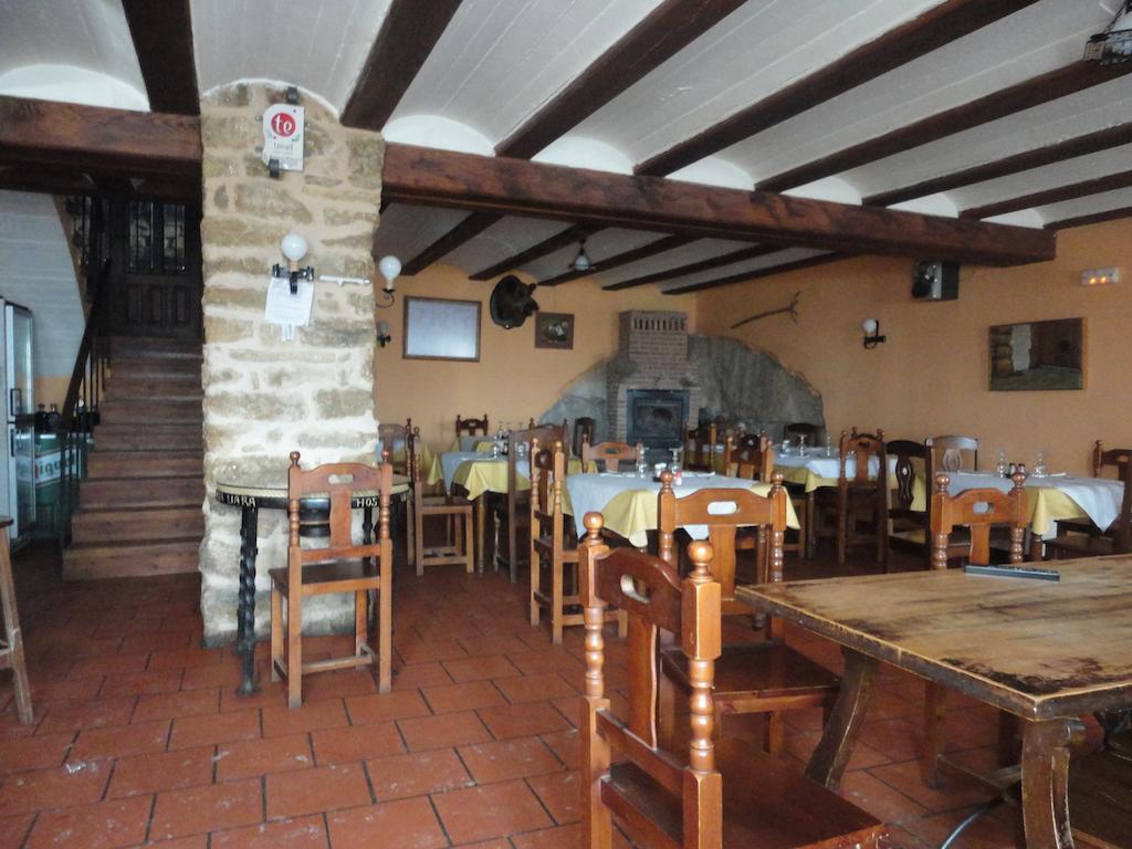Hostal Venta Liara Allepuz 外观 照片
