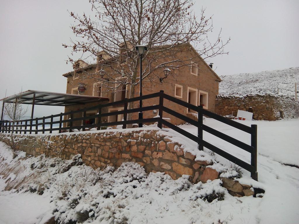 Hostal Venta Liara Allepuz 外观 照片